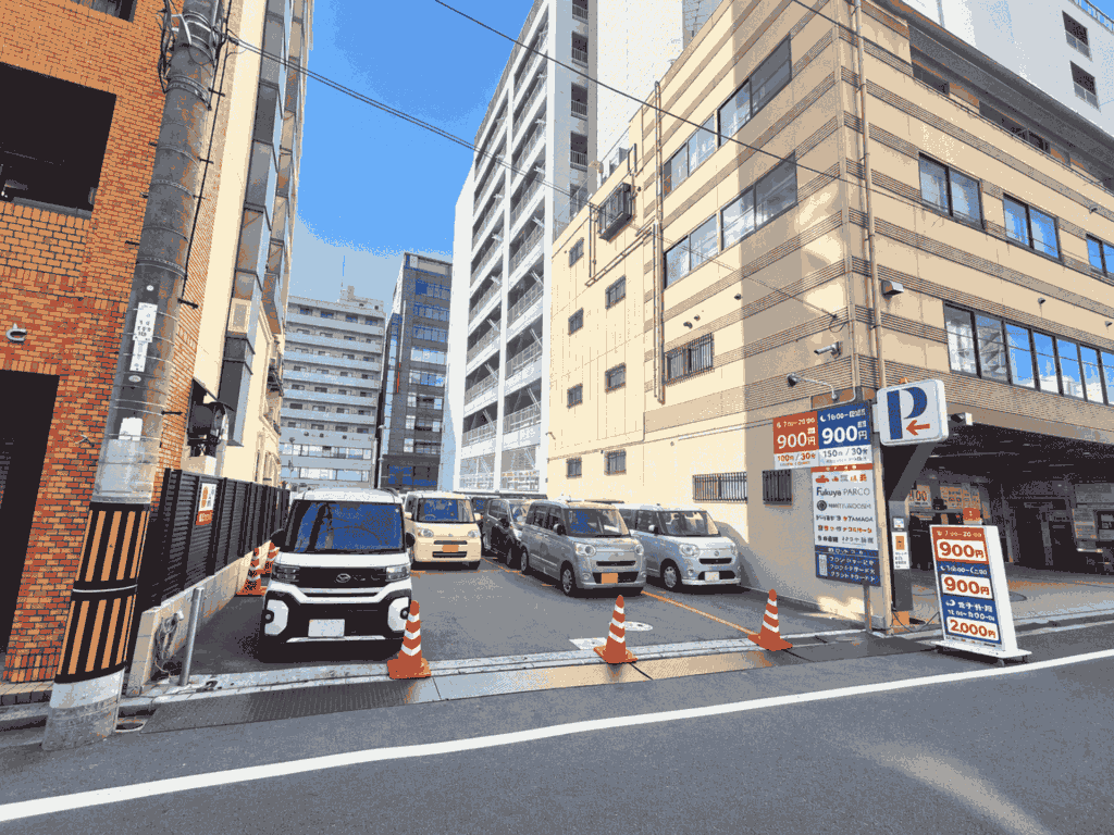 平面駐車場